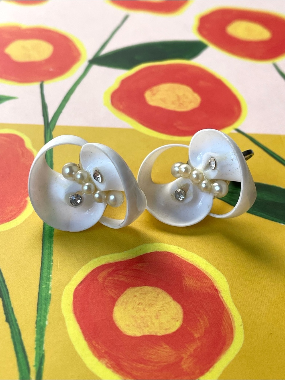Vintage white shell, faux pearl, & rhinestone screwback earrings midcentury